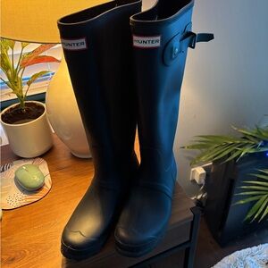 Hunter Classic Black Rain Boots